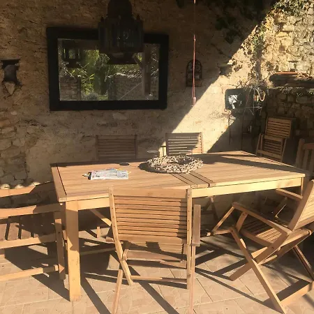 Bed & Breakfast Maison De Maitre D'hote Louin